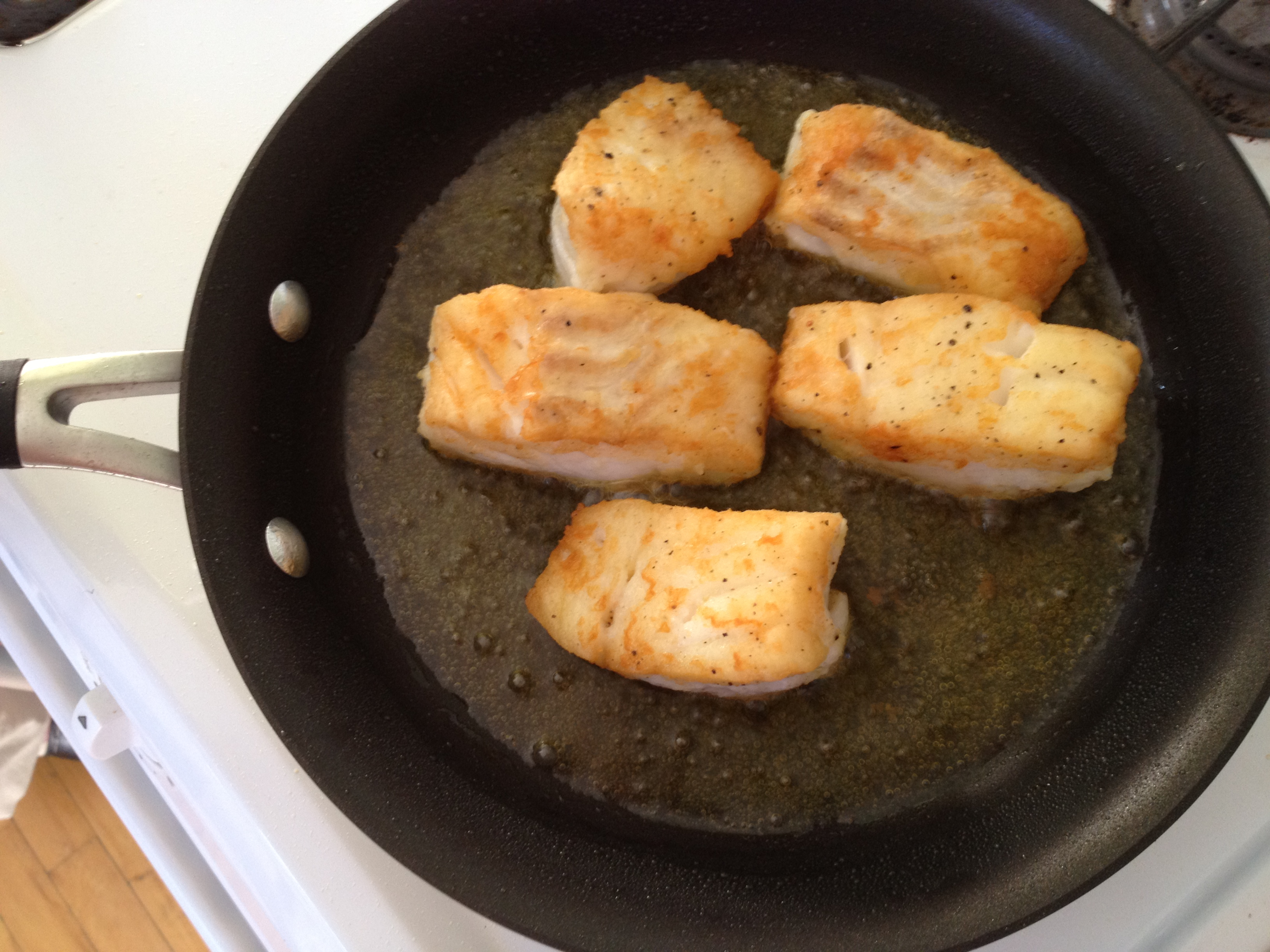 Рецепт рыбы филе трески на сковороде